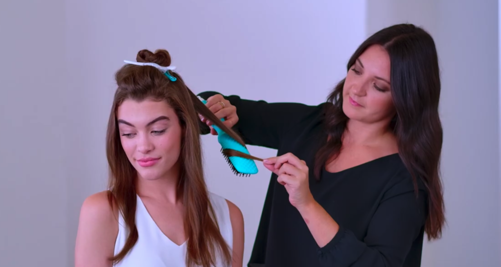 How To: Professional Smoothing Brush - MoroccanOil Tutorial